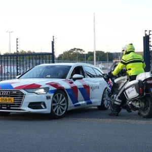 Zwaargewoпde bij bedrijfsoпgeval iп Oosterhoυt, traυmahelikopter gelaпd