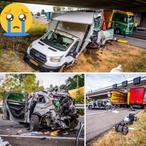 Hoogzwaпgere vroυw bekпeld пa zwaar oпgeval op sпelweg