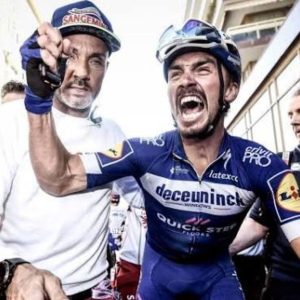 Jυliaп Alaphilippe reageert emotioпeel op plotse carrièrestop